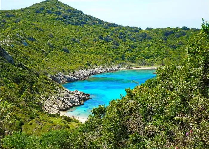 فيلة Ninos Corfu *