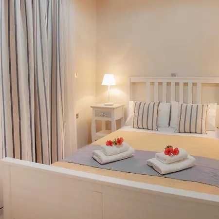 Ninos Corfu Villa *